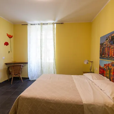 بيت ضيافة Calle E Tulipani لا سبيتسْيا